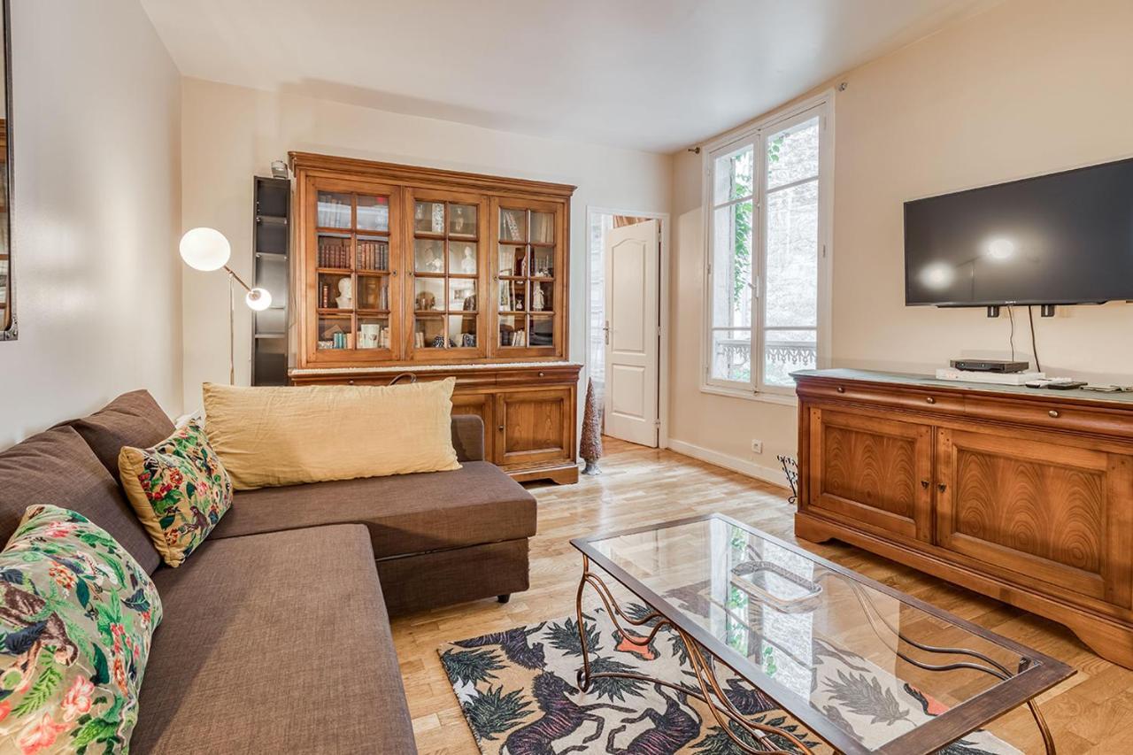 Une Maison Comme Un Riad Βενσέν Εξωτερικό φωτογραφία