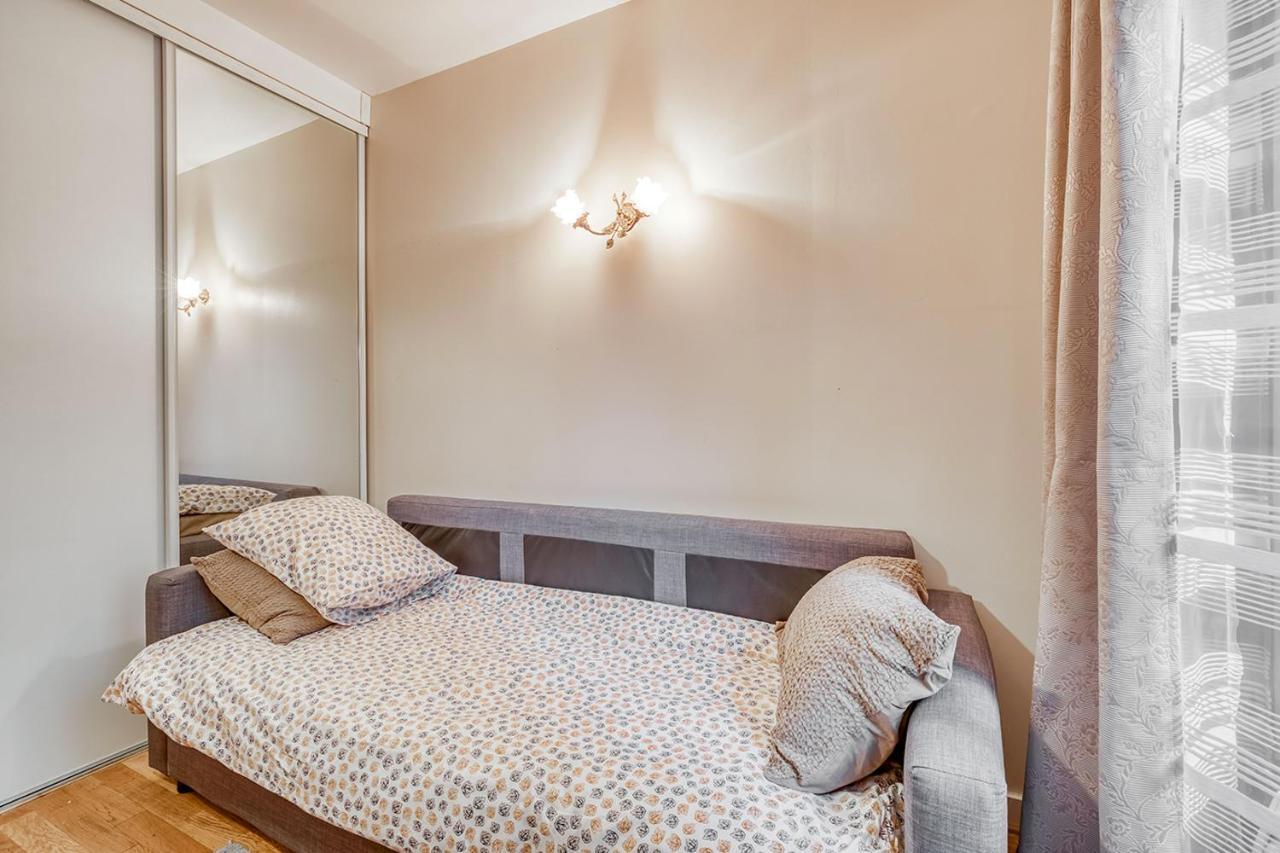Une Maison Comme Un Riad Βενσέν Εξωτερικό φωτογραφία