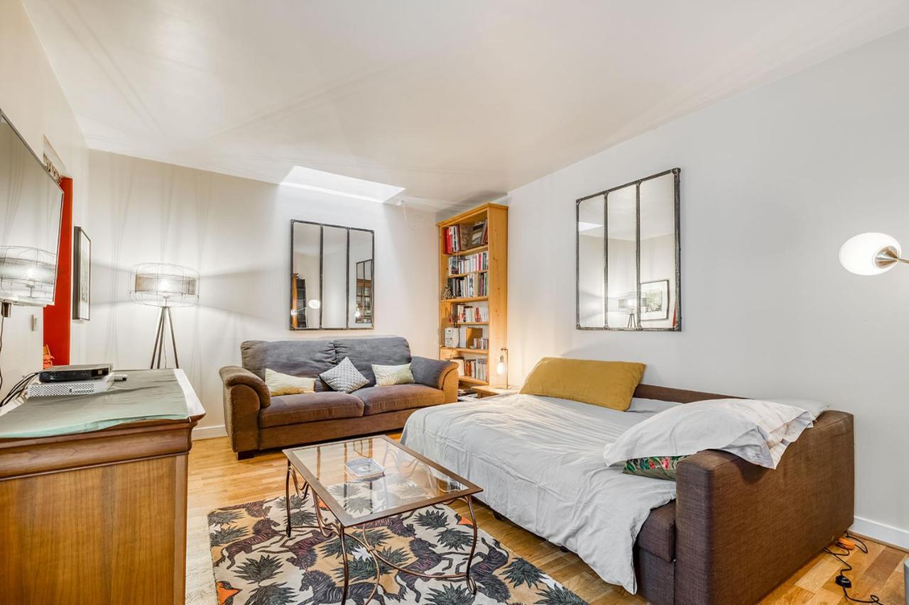 Une Maison Comme Un Riad Βενσέν Εξωτερικό φωτογραφία